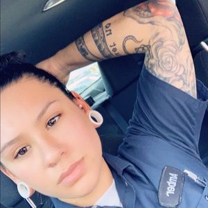 Meet your Posher, Amber